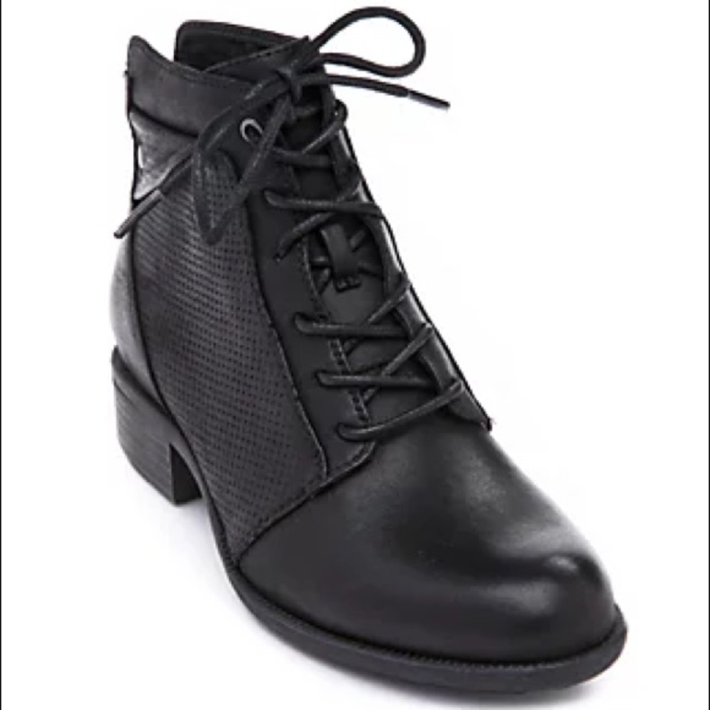 Kim Rogers Poette Boots - Brand New with Tags